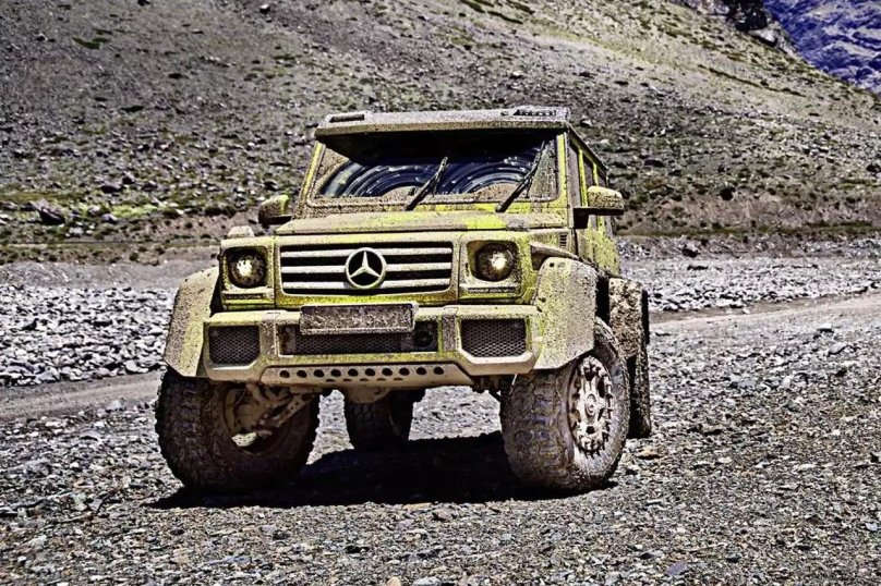 Mercedes-Benz g500 4×4²