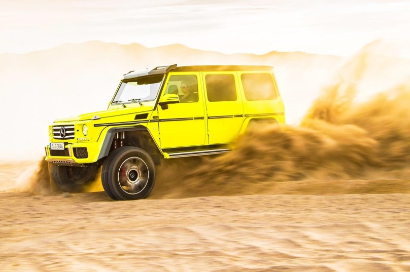 Mercedes g500 4x4 Squared
