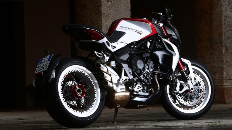 MV Agusta Dragster 800 RR 2015 Rizoma