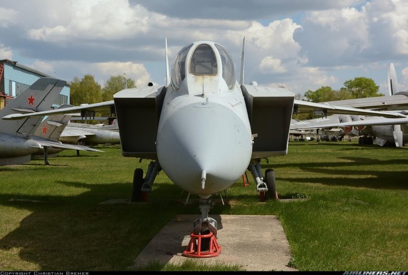 Yak-141 Monino