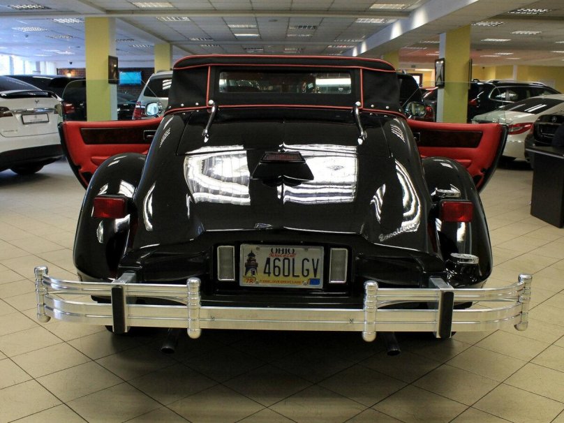 Excalibur Series v Coupe