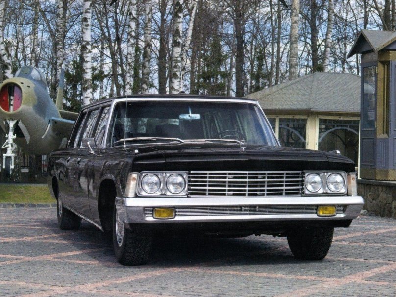Zil-114 limousine