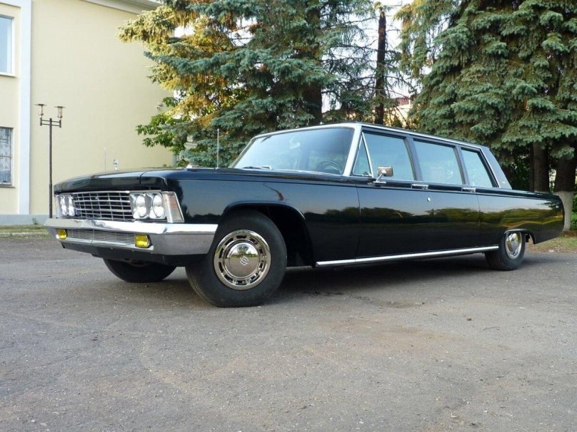 Zil-117 limousine