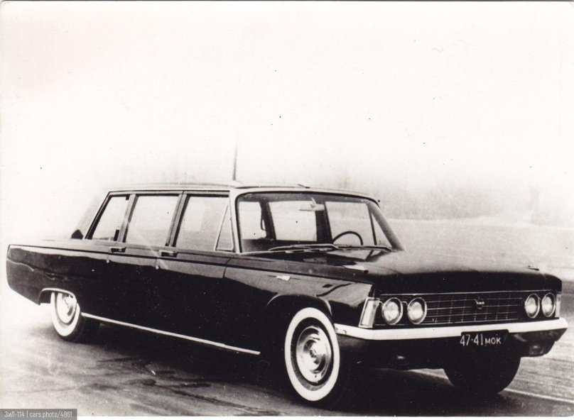 Chaika ZIL 114