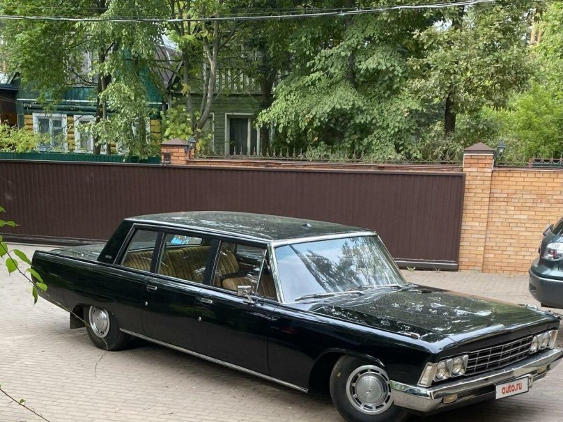 Zil-114 limousine