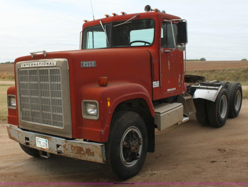 International Transtar 4300