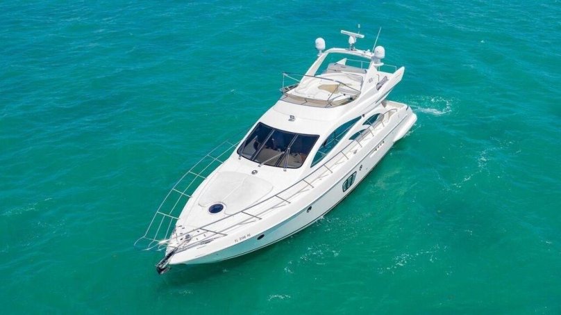 Yacht Azimut 55