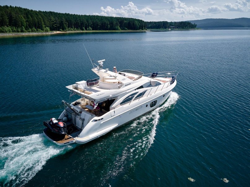 Yacht Azimut 55