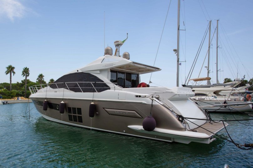 Yacht Azimut 55