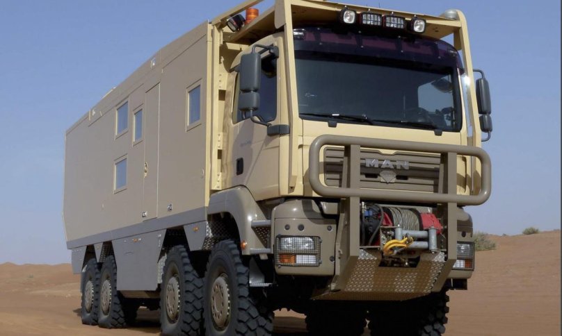 Mercedes 8x8 Expedition Motorhome