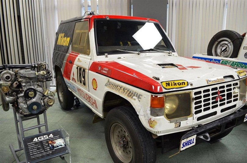 Mitsubishi Pajero 1985 Dakar