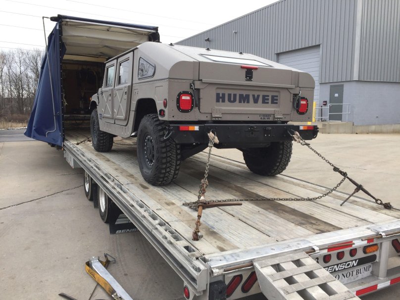 Hummer military rear