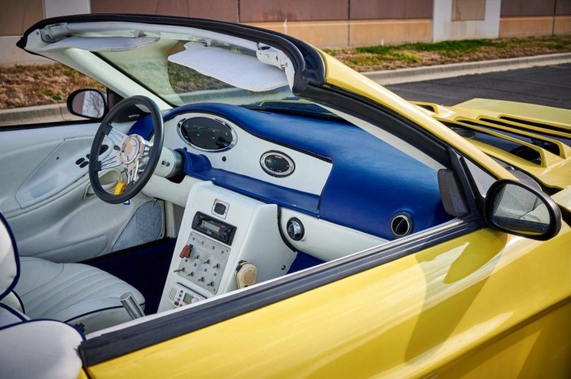 Amphibious car Cami hydra Spyder