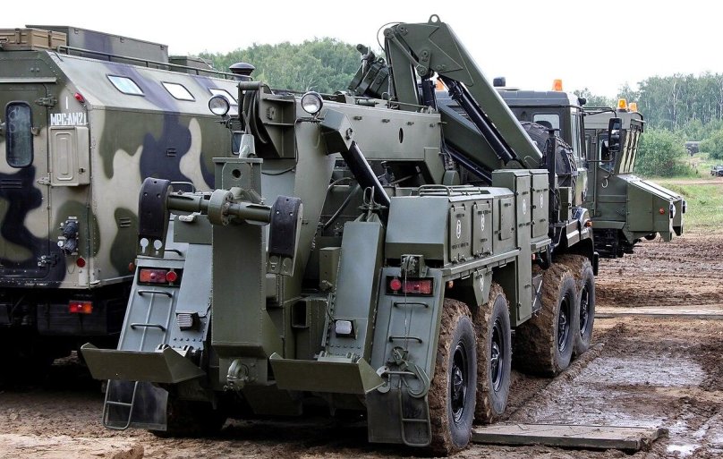 Military tractor Cat-l1