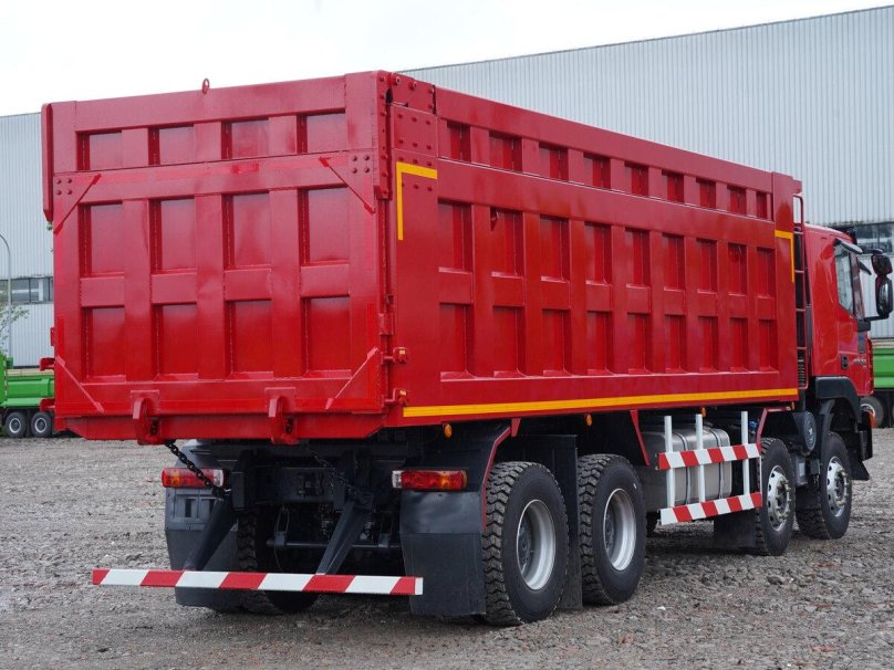 Hongyan dump truck 8x4