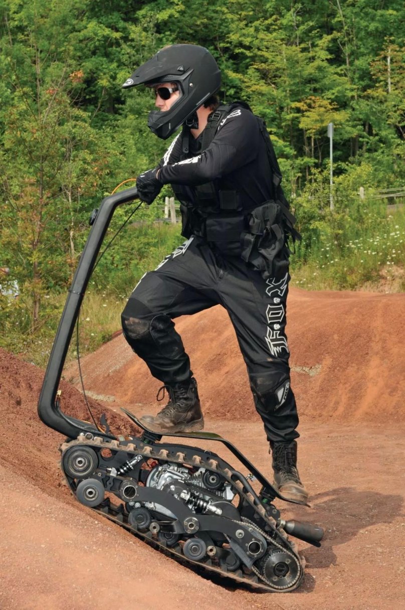 Crawler scooter Shredder