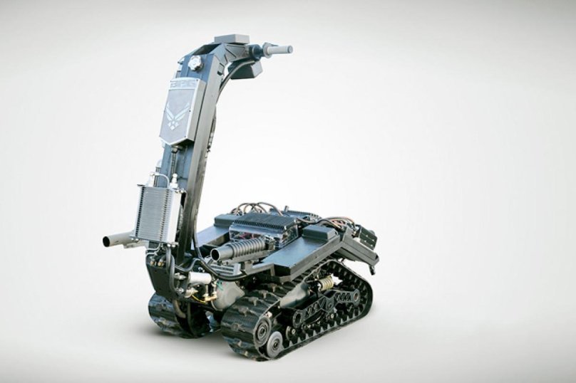 Motor skateboard on caterpillar