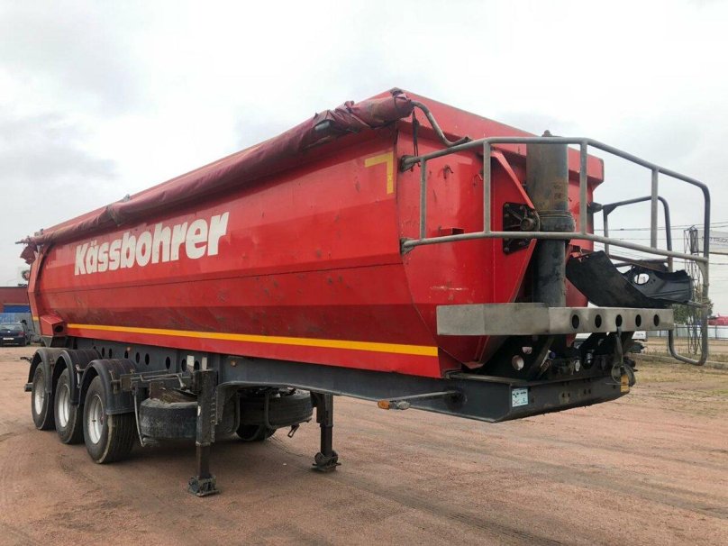 Kassbohrer semi-trailer