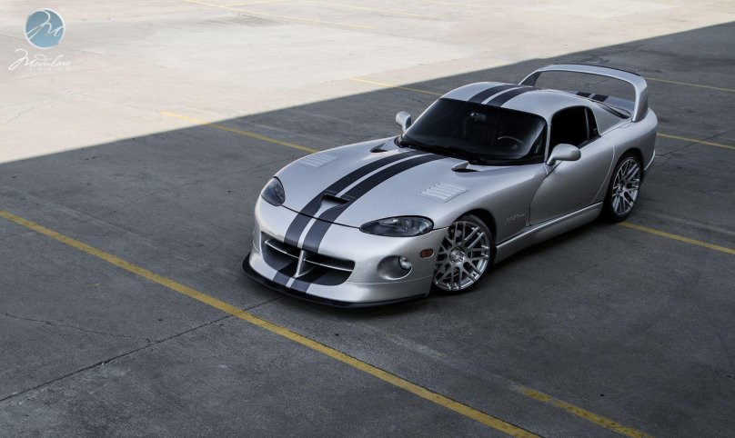 Dodge Viper 1998