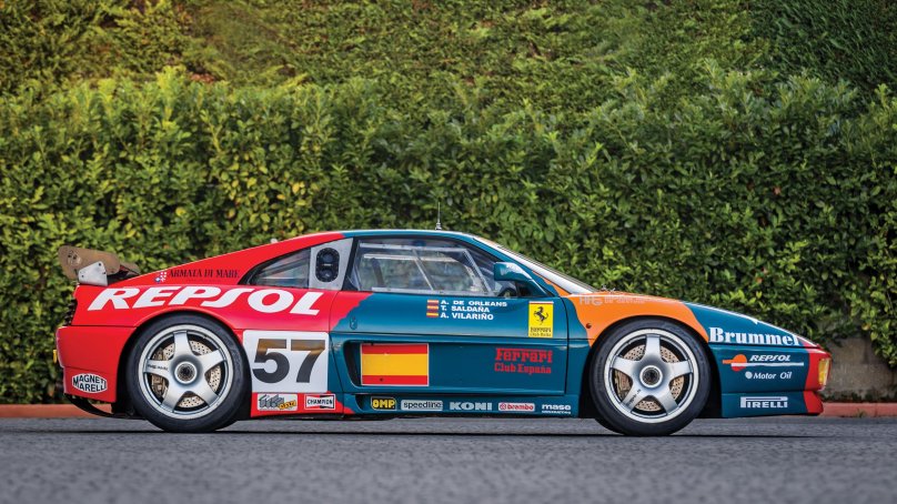 Ferrari 348 GTB interior