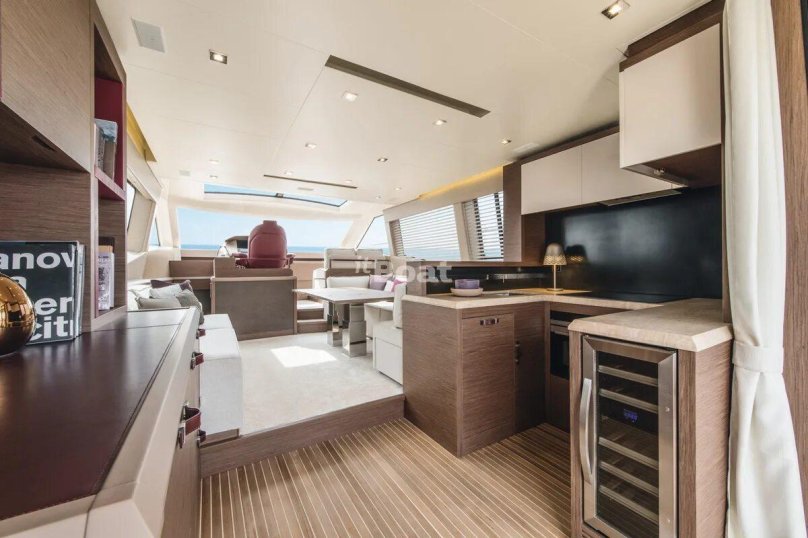 Yacht Monte Carlo 6 s