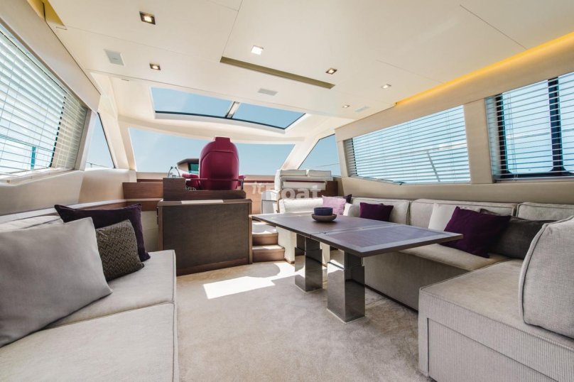 Yacht Monte Carlo 6 s