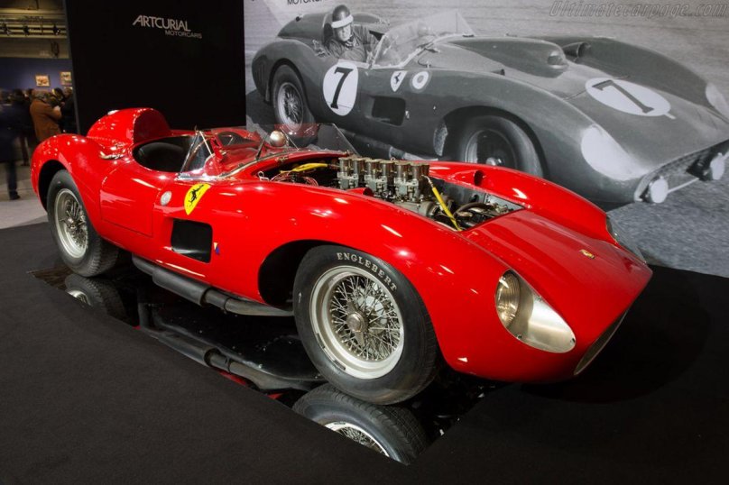 Ferrari 335 s Spider Scaglietti 1957