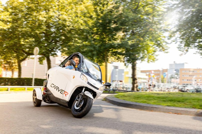 French three-wheeled tank