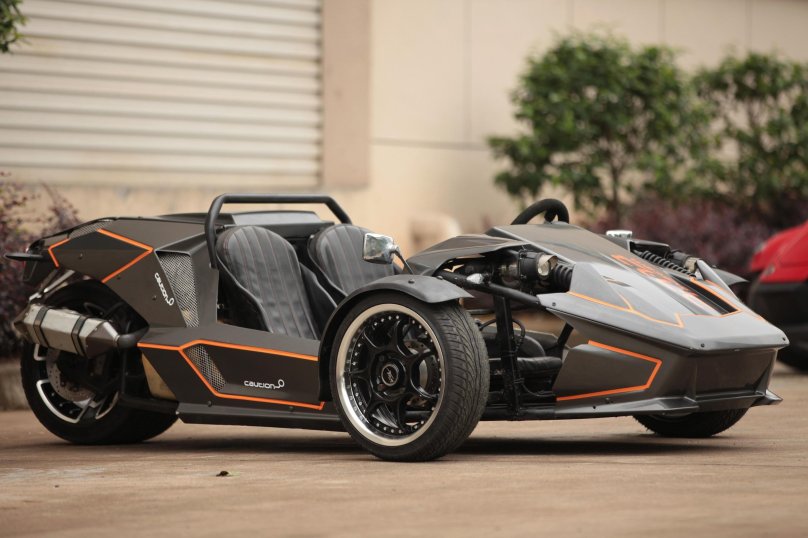 Polaris three-wheeled sports car