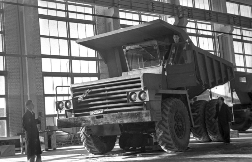 Belaz-540a mining dump truck