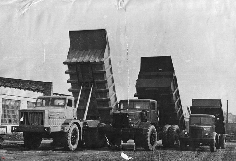 Maz-525 cargo