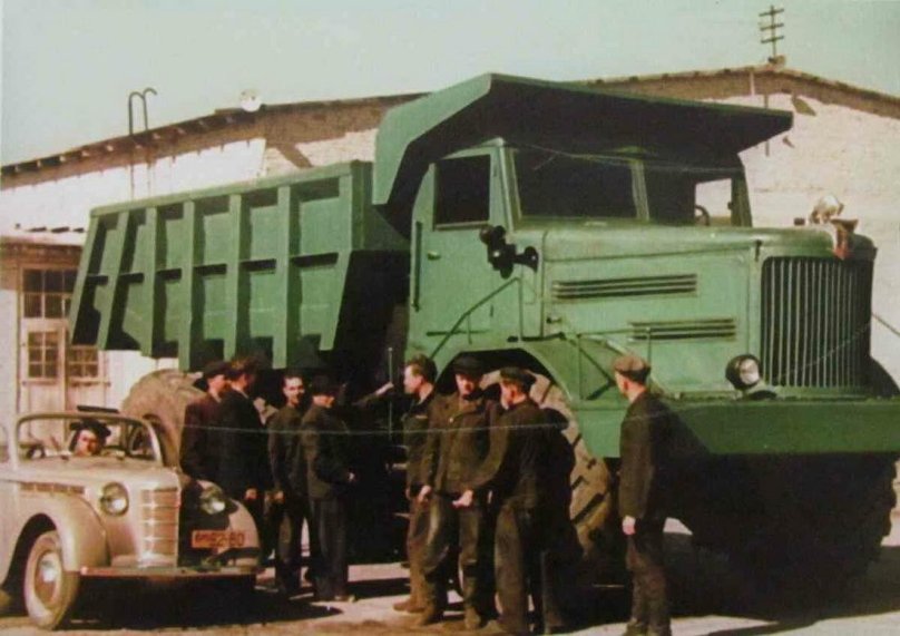 Maz-525 cargo