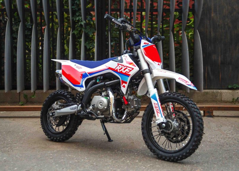 Apollo RXF Mini 50 pit bike
