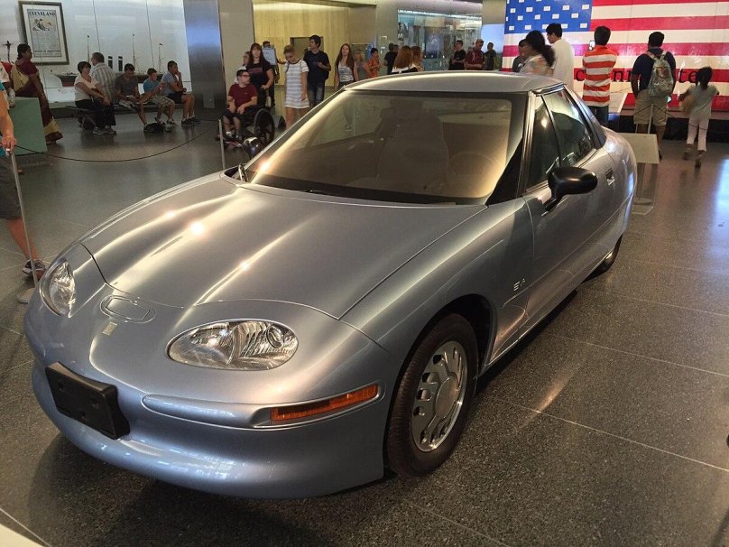 Gm ev1 electric car