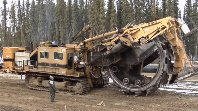 Amphibious bulldozer Komatsu d155w