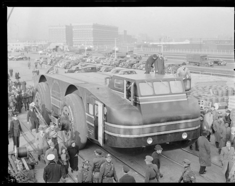 Antarctic snow cruiser
