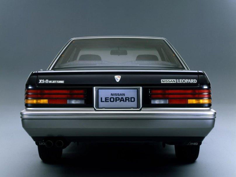 Nissan Leopard 1986
