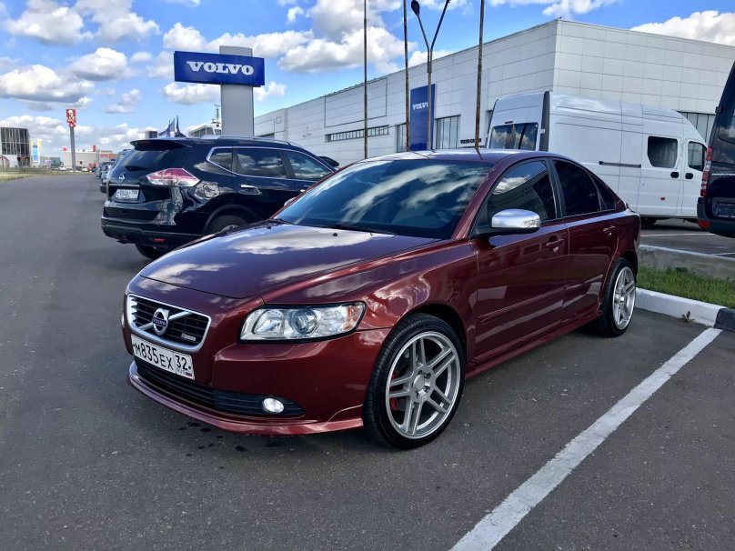 Volvo s40 II R-Design