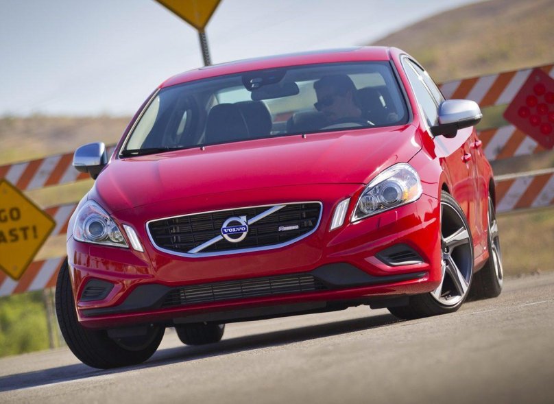 Volvo s60 r Design 2012