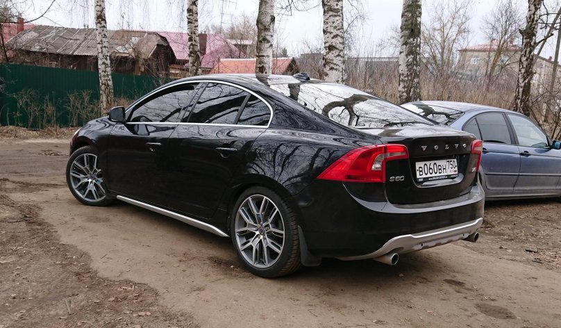 Volvo s60 r19