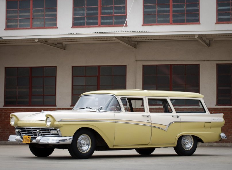 1957 Ford Station Wagon
