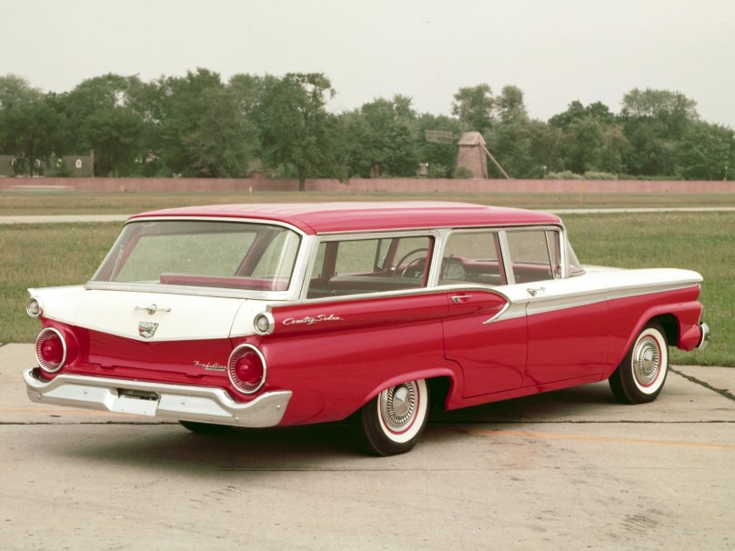 Cadillac 1959 sedan Rusty