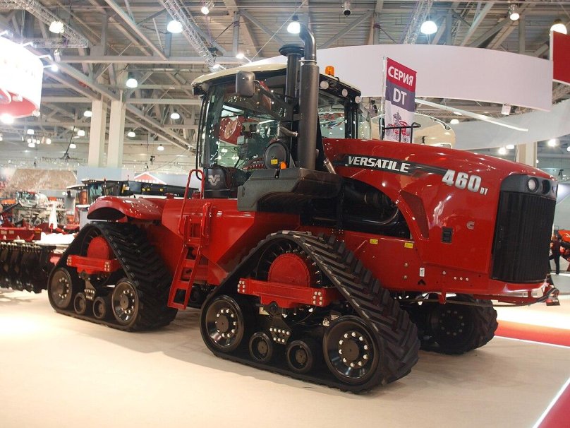 Versastyle 460 tractor