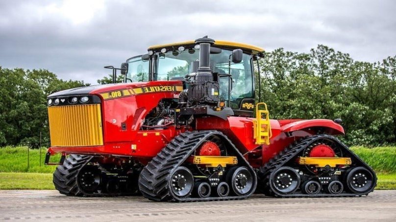 Versatile tractor 570