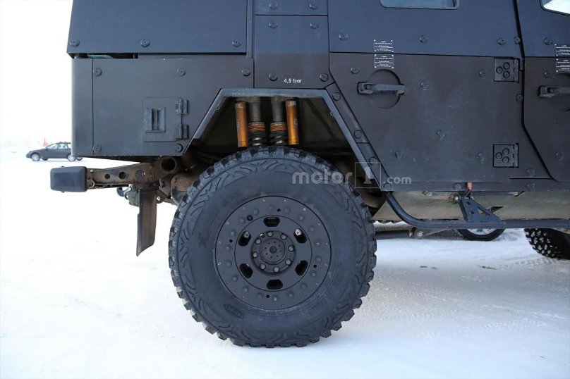 Armored car LAPV
