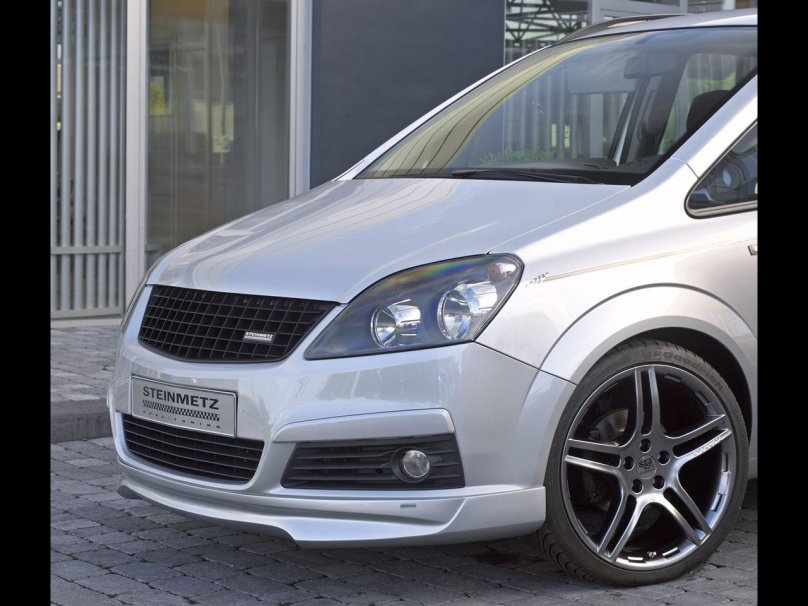 Opel Zafira body kit