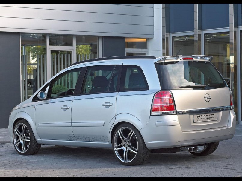 Opel Zafira b r17