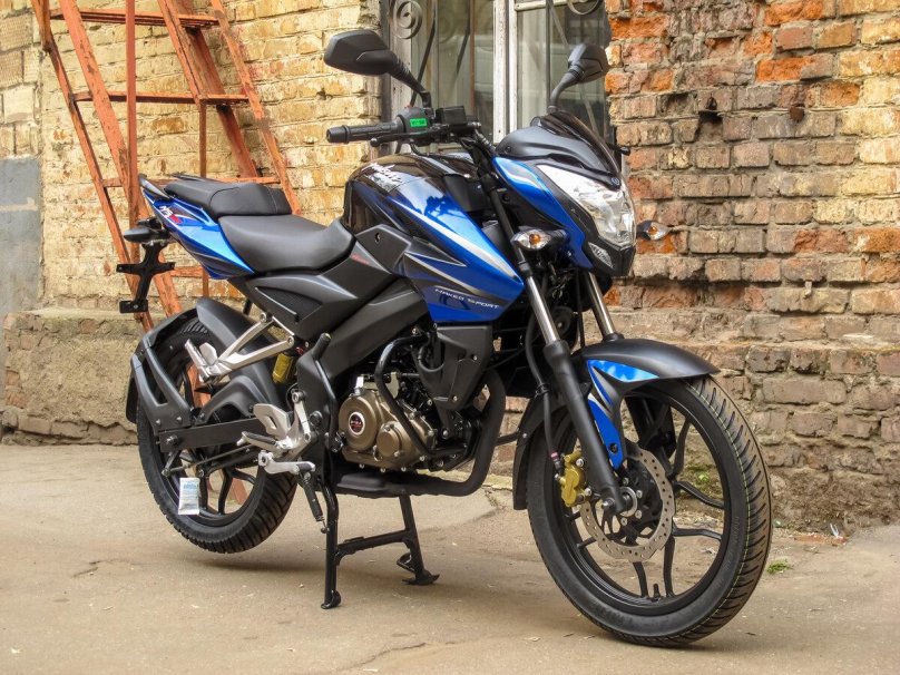 Bajaj Pulsar NS 150 2022