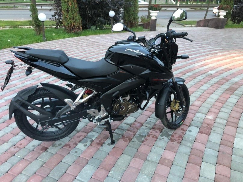 Bajaj Pulsar NS 150
