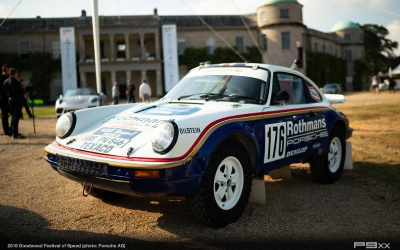 Porsche 911 Rally Dakar